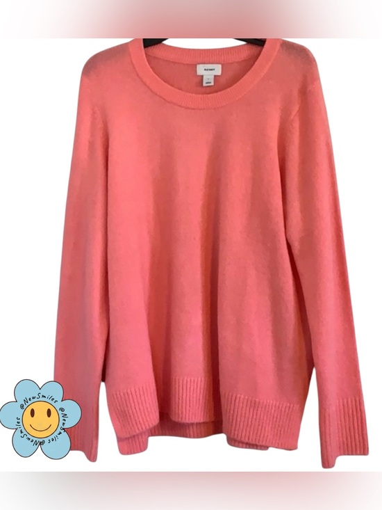 Old Navy Sweaters - Old Navy ~ Coral Pink ~ Crewneck Sweater ~ Size Large ~ Very Soft